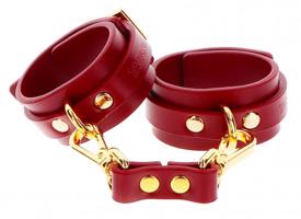 Koženkové putá na ruky Luxury Bondage