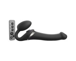 Strap-on-me M – čierny pripínací vibrátor s vlnami vzduchu