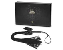 Sviatočný bičík s mašľou (čierny)